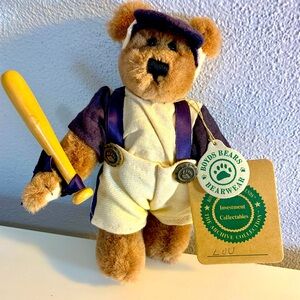 Boyds Bears Baseball Lou Bearig 6” w tags and baseball bat, fully jointed